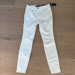 Hollister Women's White Skinny Jeans 0S 24W 27L